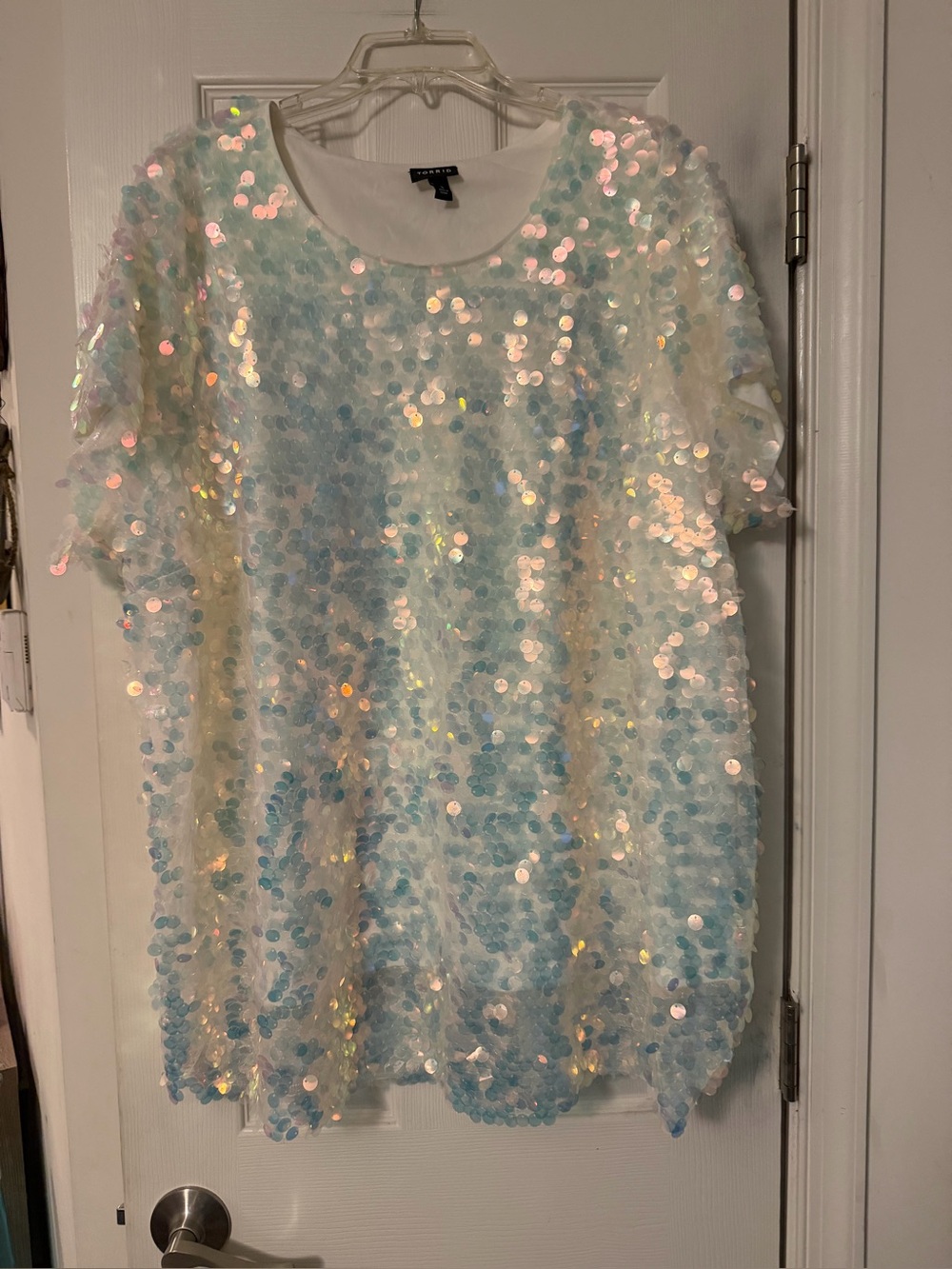 Torrid Iridescent White Sequin Short Sleeve Top